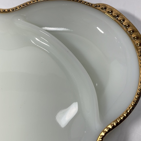 Vintage Fire King Milk Glass Serving Tray Gold Beaded Rim Divided 3 Sections USA - Picture 7 of 7